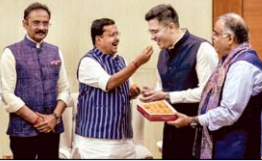 राघव चड्ढा सहित ‘आप’ के 3 सांसद भाजपा में शामिल